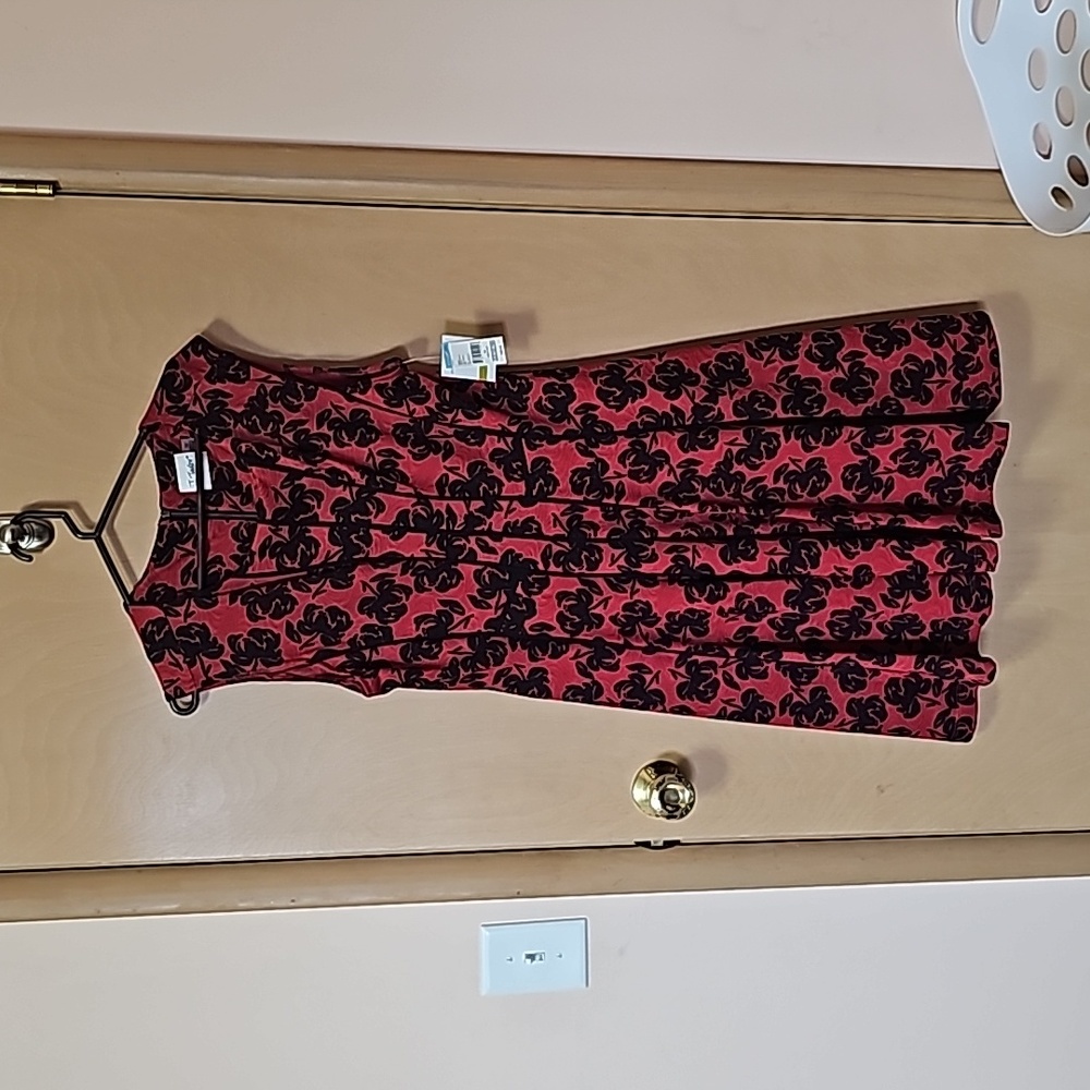 J Taylor Dress Size 14 NWT